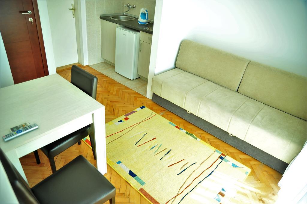 Grejm Family Apartments Petrovazzo Esterno foto